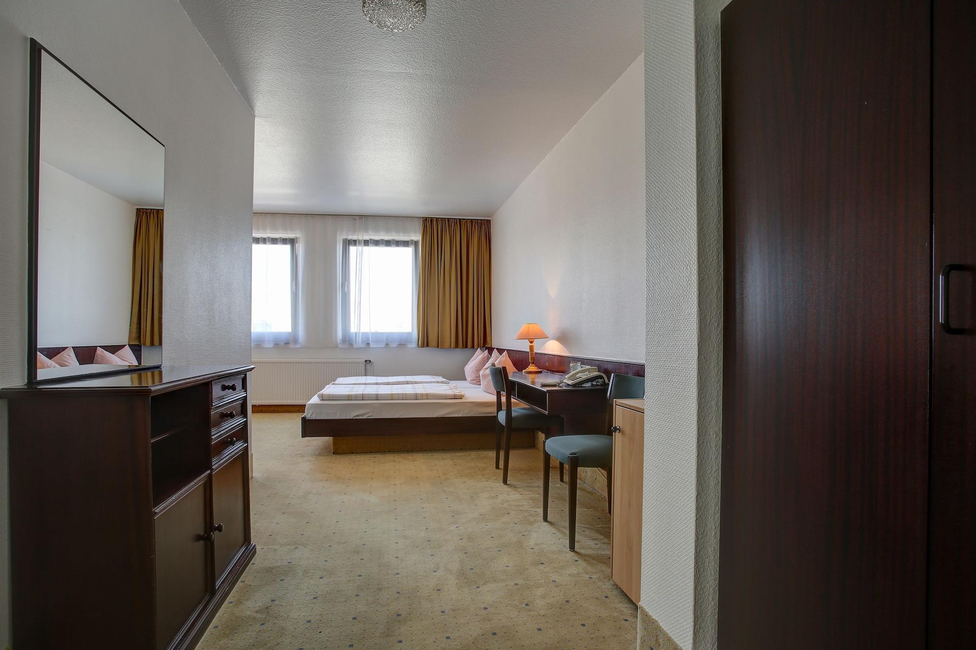 Trip Inn Hotel Κρέφελντ Εξωτερικό φωτογραφία