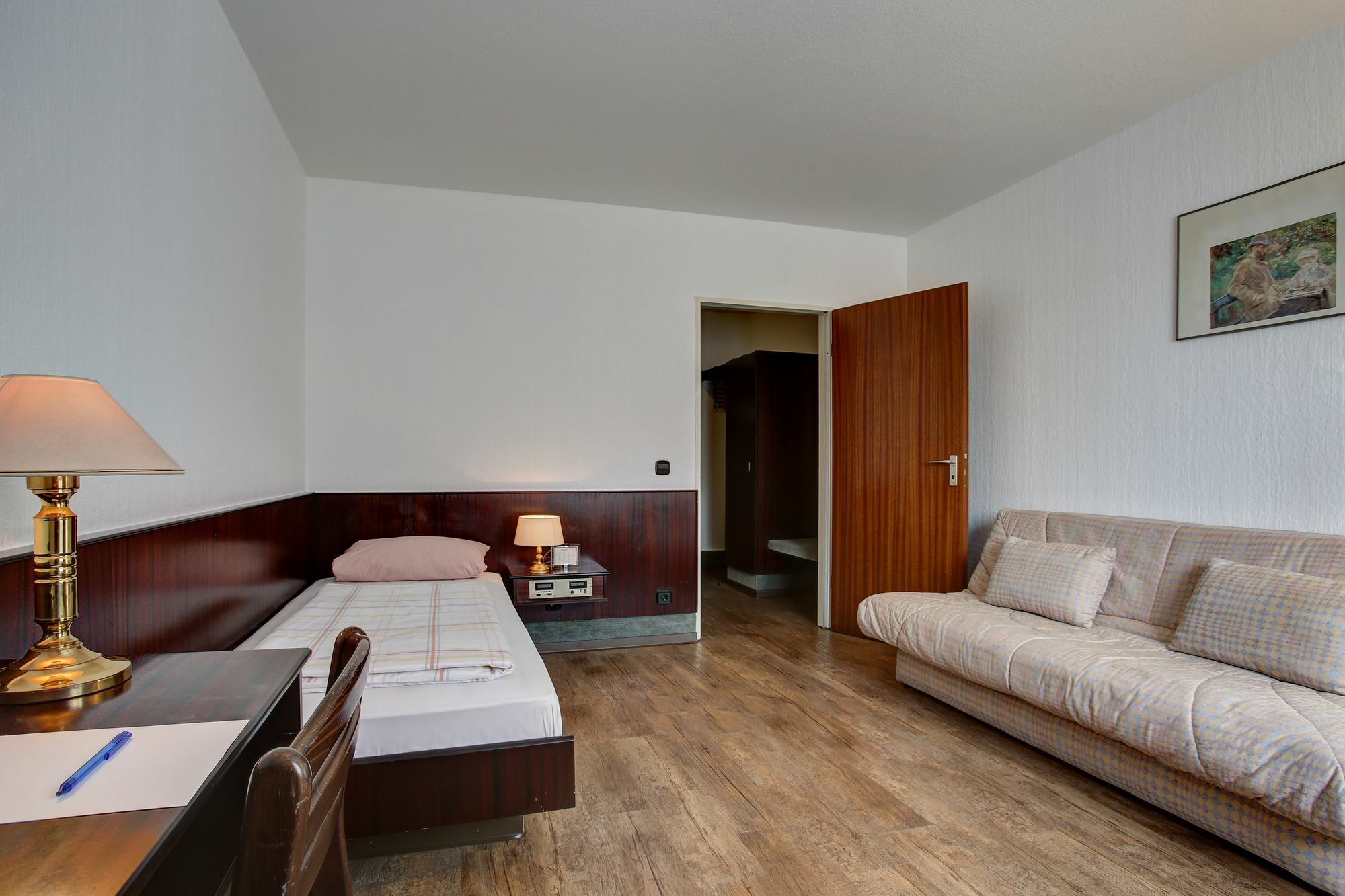 Trip Inn Hotel Κρέφελντ Εξωτερικό φωτογραφία